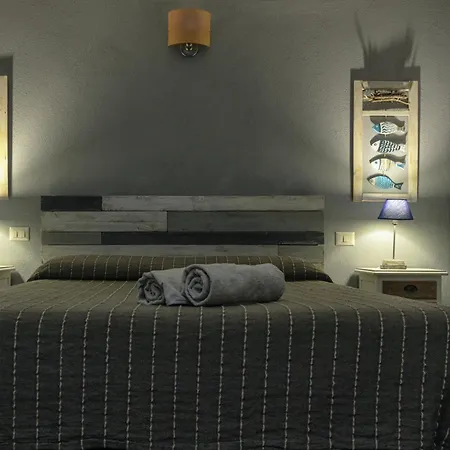 Bassa Prua 住宿加早餐酒店 帕劳